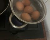 Foto del paso 1 de la receta: Huevos rellenos de toda la vida