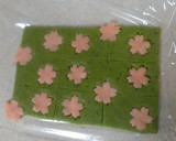 A picture of step 14 of Sakura and Matcha Cookies.