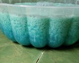 Foto langkah ke 5 dari resep Puding Coral Blue Ocean.