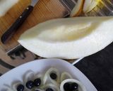 Foto del paso 1 de la receta Anillos de Casaba helados y rellenos de arándanos