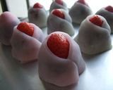 A picture of step 9 of Strawberry Daifuku Strawberry Princesses.