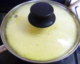 A picture of step 10 of Apple Cheesecake in a Frying Pan.