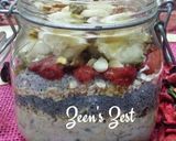A picture of step 5 of Muesli and Chia Seeds Porridge.