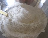 A picture of step 3 of Cake-style Okonomiyaki.