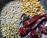 A picture of step 1 of Sambhar rice.