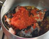A picture of step 3 of Fresh fish soup.