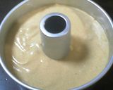 A picture of step 7 of Chiffon Cake with Kuromitsu and Kinako.