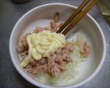 A picture of step 1 of Easy Tuna Cheese Toast.
