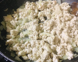 Foto del paso 2 de la receta: Croquetas de boniato y pollo al horno con pistachos