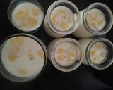 Foto langkah ke 2 dari resep Pineapple Pannacotta simple.