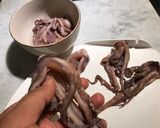 Foto del paso 1 de la receta: Qué te pasó, Calamardo???(ensalada fresca de calamares)