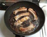 A picture of step 2 of Marmalade Glazed Pork Ribs.