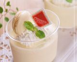 A picture of step 10 of Vanilla Bavarois.