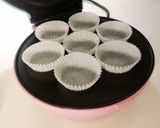 A picture of step 7 of Plain Cupcake.