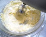 A picture of step 19 of Le Fraisier (French-Style Strawberry Shortcake).