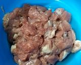 Foto langkah ke 1 dari resep Sambal / sambel goreng kentang daging khas dalam (thenderloin).