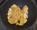Foto langkah ke 4 dari resep Telur Dadar Tahu.