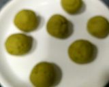 A picture of step 7 of Peas (Matar)Puri.