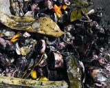 Foto langkah ke 3 dari resep Pindang Cumi Hitam.