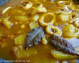Foto del paso 4 de la receta: Calamares con garbanzos