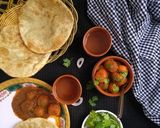 A picture of step 15 of Radhaballavi (Urad dal kachori).