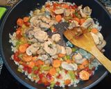 Foto del paso 3 de la receta: Paella de pollo y verduras
