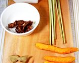 Foto langkah ke 1 dari resep 5. Kunyit Asam Jahe Serai Segarr.