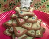 A picture of step 6 of Vickys Christmas Tree Stack Cookies, Centrepiece Idea.