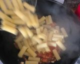 Foto del paso 2 de la receta: Salsita rápida ajo y tomate 🍅
