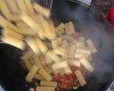 Foto del paso 2 de la receta: Salsita rápida ajo y tomate 🍅
