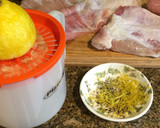 Foto del paso 2 de la receta: Matambrito de cerdo al limón
