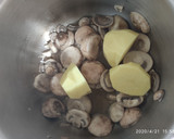 Foto del paso 2 de la receta: Puré de champiñones