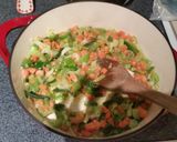 A picture of step 2 of Leftover turkey Pot Pie.