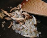 A picture of step 5 of Rice Salad with Tomatoes, Shimeji Mushrooms, and Watercress.