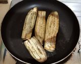 Foto langkah ke 1 dari resep Dadar Terong.