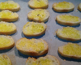 Foto del paso 2 de la receta: Surtido de pan tostado