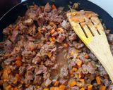 Foto del paso 3 de la receta: Zapallo italiano relleno con pino de carne