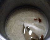 A picture of step 1 of Tomato rice.