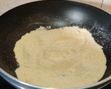 A picture of step 1 of Sooji Besan Halwa.