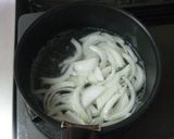 A picture of step 3 of Miso Soup with Sweet Onion and Aburaage.