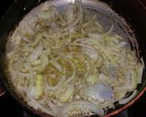 A picture of step 4 of Shrimp Alfredo.