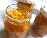 A picture of step 3 of Persimmon Jam.