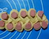 Foto langkah ke 4 dari resep Caterpillar bread.