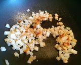 A picture of step 1 of Nice and easy nasi goreng.