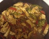 A picture of step 6 of Wifey Chicken Stir-Fry.