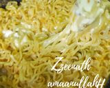 A picture of step 2 of Maggi Noodles Pizza.