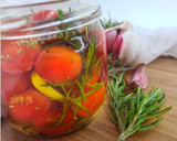 Foto del paso 2 de la receta: Tomates cherry macerados