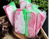 Foto langkah ke 4 dari resep Es Gabus Red Velvet Pandan.