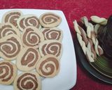 A picture of step 10 of Marble biscuits.