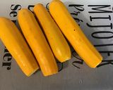 Une image de l'étape 1 de Courgettes jaunes farcies emmental et persil.